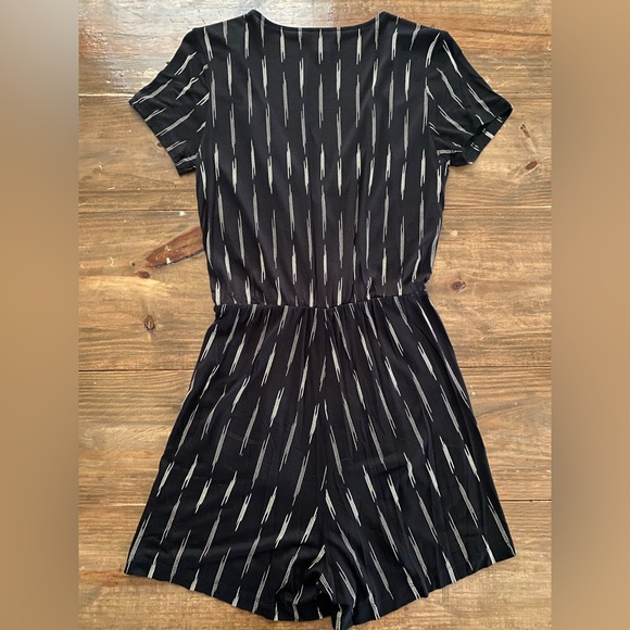 H&M Romper - Picture 3 of 3